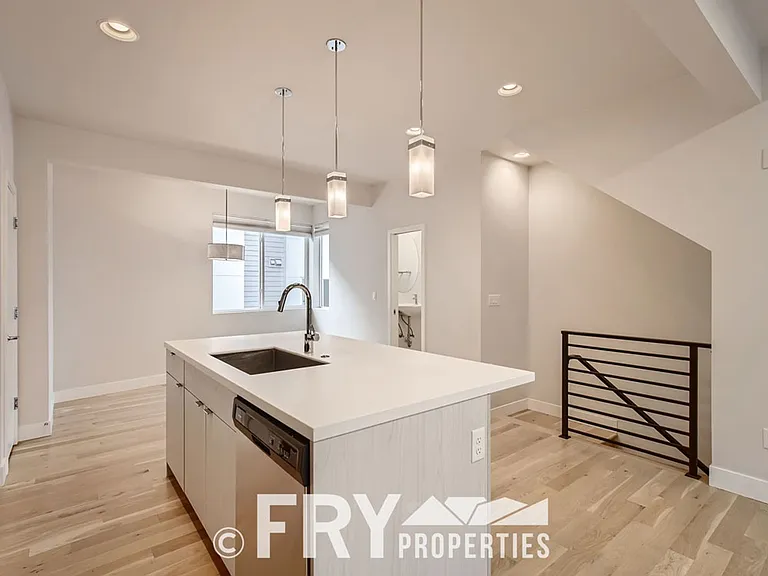 1274 Quitman St #8 — Photo 11