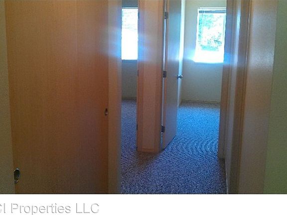 5th image of 4216 S 64th St #C