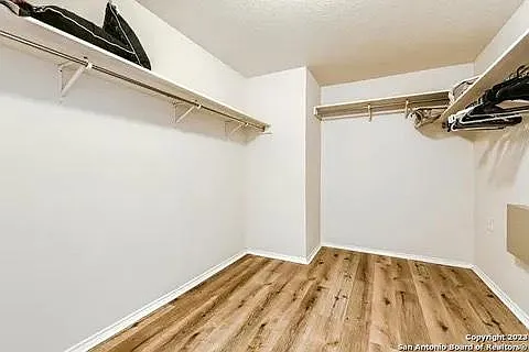 7414 Barhill Post — Photo 16