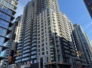 180 George St #1704, Ottawa, ON K1N 9M2