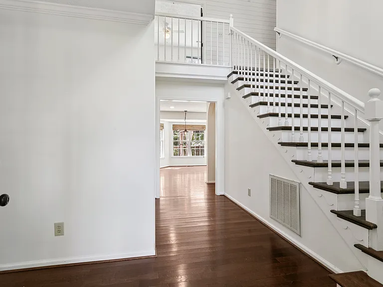 3517 Mott Ln — Photo 8