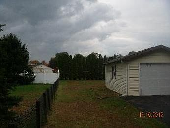 2nd image of 21 Russell Dr