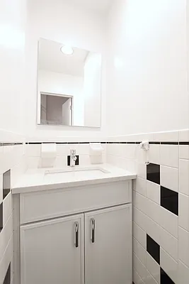 Rented by True Lofts New York LLC | media 19