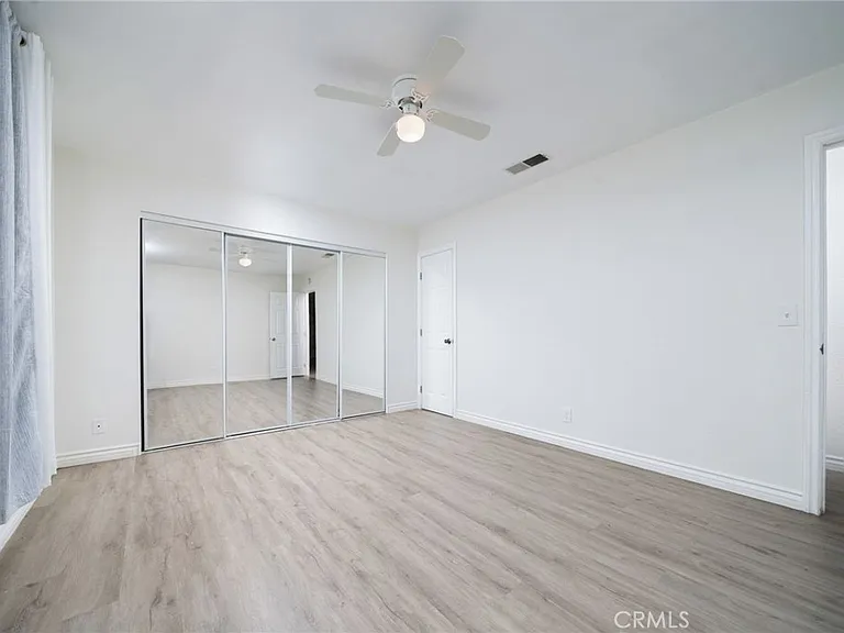 11945 Bornite Ave — Photo 19
