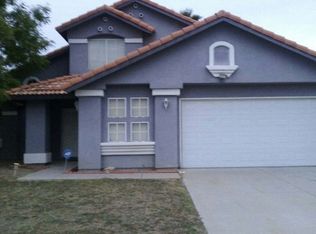 1077 N Beechwood Ave, Rialto, CA 92376