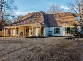 9574 W Commerce St, Hernando, MS 38632