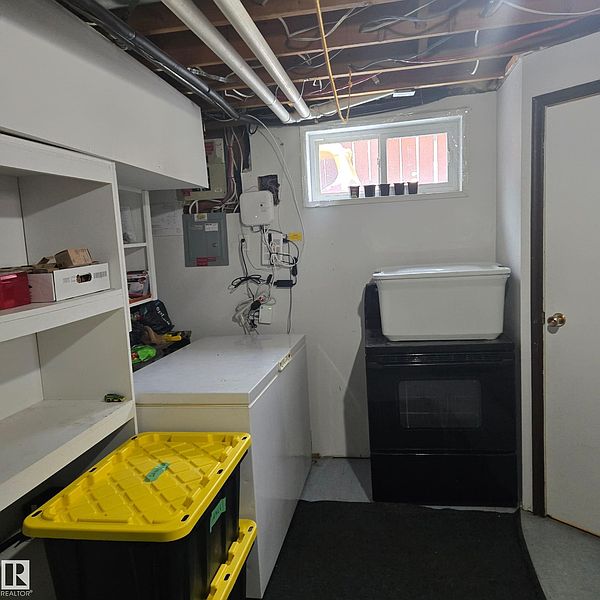 Edmonton House for rent - 4 Bedrooms — photo 25