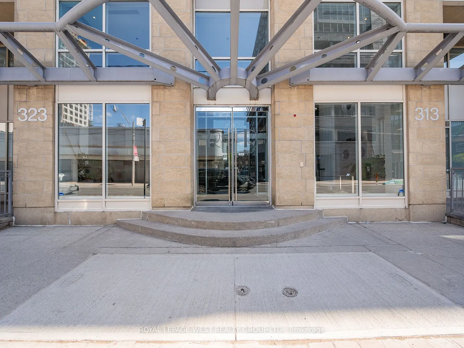1 bed, $2,400 — Photo 3