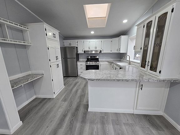 3rd image of 247 N Fall St #116