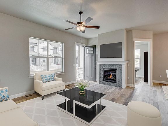3rd image of 8452 Cromwell Dr #1