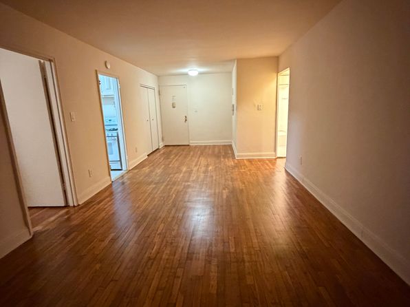 142-41 41st Ave #407