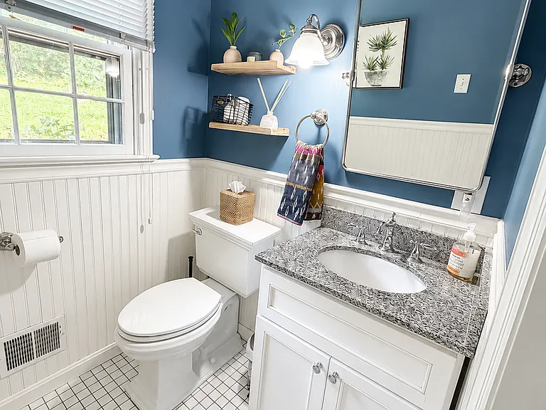 Downstairs half bathroom