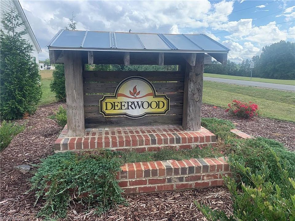 2nd image of 3816 Deerwood Acres Dr
