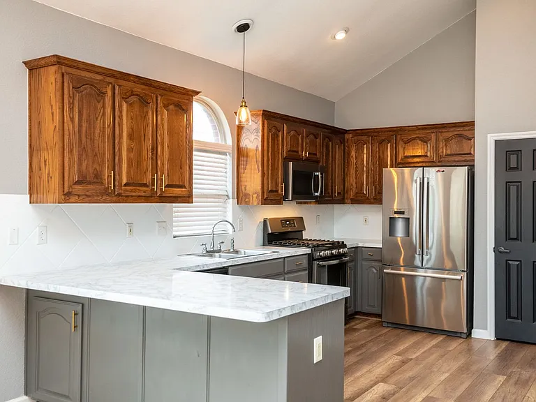 9125 Vineyard Ln — Photo 13