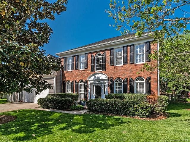 1st image of 8439 Castlebay Dr