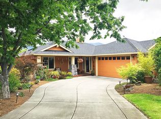 467 Williamson Way, Ashland, OR 97520