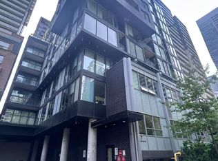 17 Dundonald St #708-C08, Toronto, ON M4Y 0E4