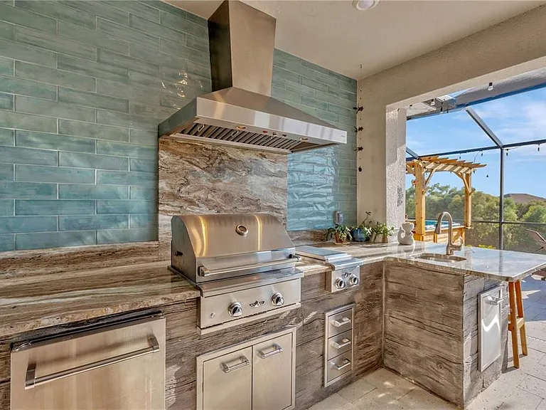 7213 Talamore Dr — Photo 28