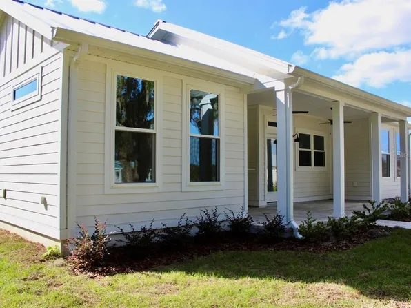 12103 Grand Oak Ln, Oxford, FL 34484