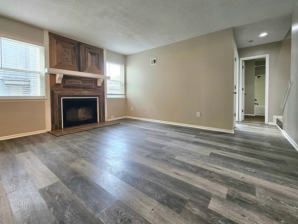 1st image of 3118 Eaton St #3118