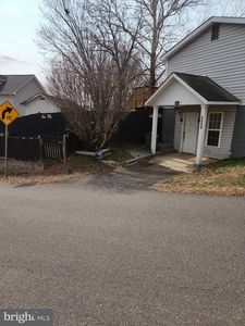 9606 Jefferson St, Manassas, VA, 20110