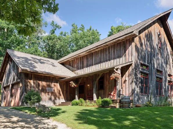 N4856 1169th St, Prescott, WI 54021