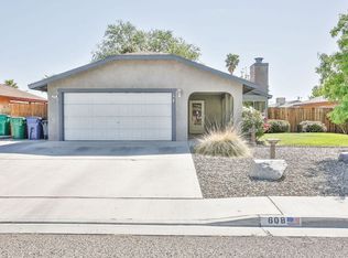608 Sherwood Ct, Ridgecrest, CA 93555