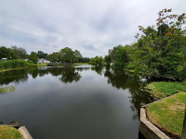 547 Birdsong Dr — Photo 48