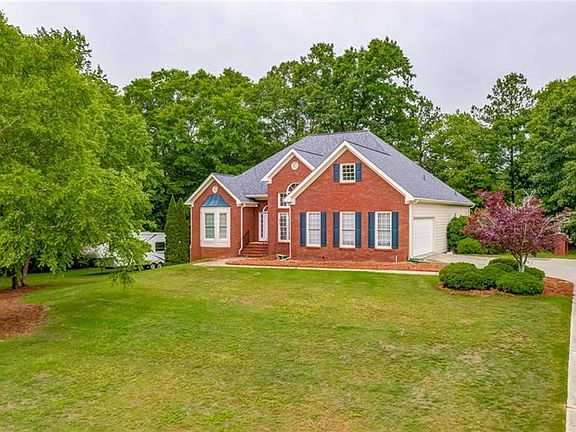 2nd image of 1613 La Fayette Dr