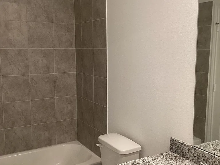 16528 Jasmine Marie Pl — Photo 14