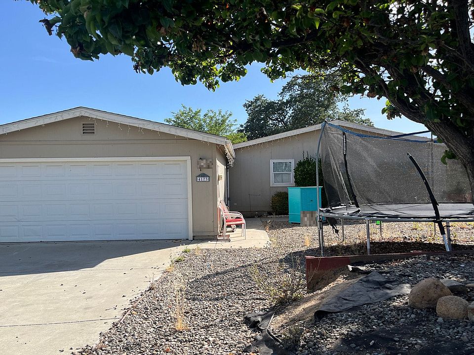 1st image of 4173 Quarterhorse Way