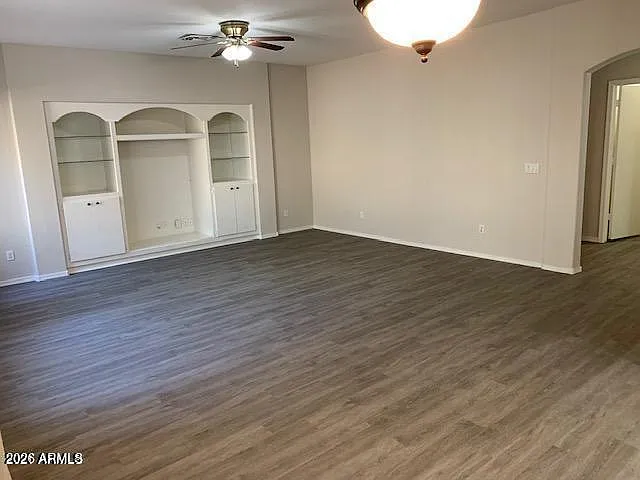 4 bed, 3.0 bath, 2435 sqft, $2,995 — Photo 4