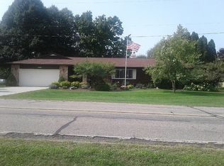 3740 Milnes Rd, Hillsdale, MI 49242