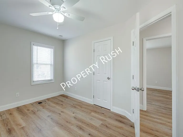 248 East Ave — Photo 13