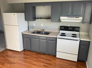 205 Sandra Ave #G4-N4-C4, Mendota, IL 61342