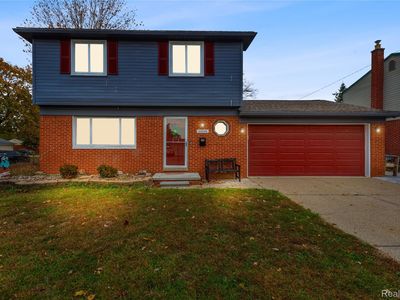 36698 Rolf St, Westland, MI, 48186