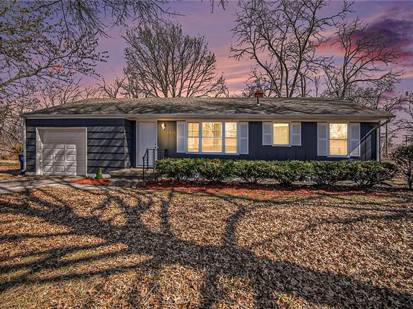 11815 Oakley Ave, Kansas City, MO 64137