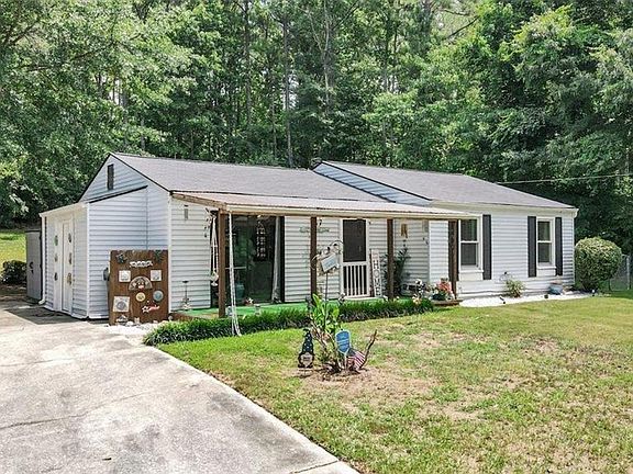4th image of 3184 Newcastle Way
