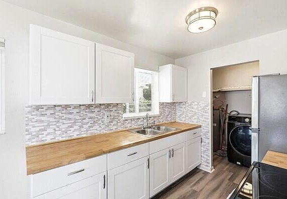 4th image of 2302 Avenue M