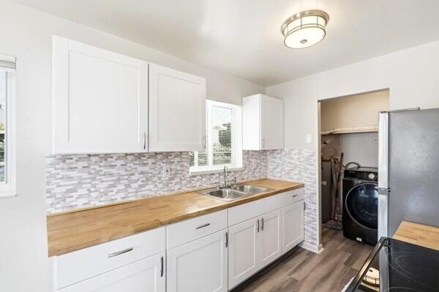 2302 Avenue M, Riviera Beach, FL - View 4