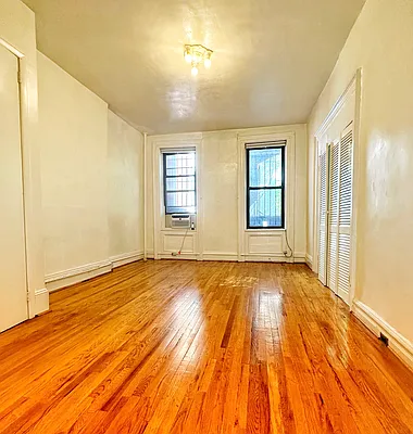 Rented by Corcoran | media 7