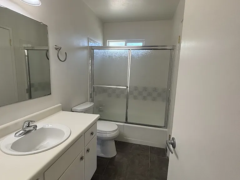 2220 Jeanine Dr — Photo 8