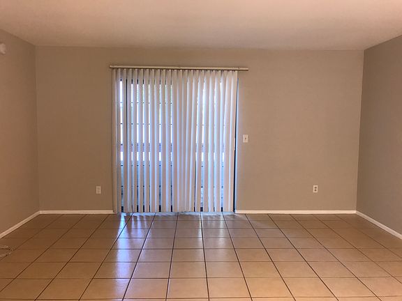 5th image of 3119 W Cochise Dr Unit 212