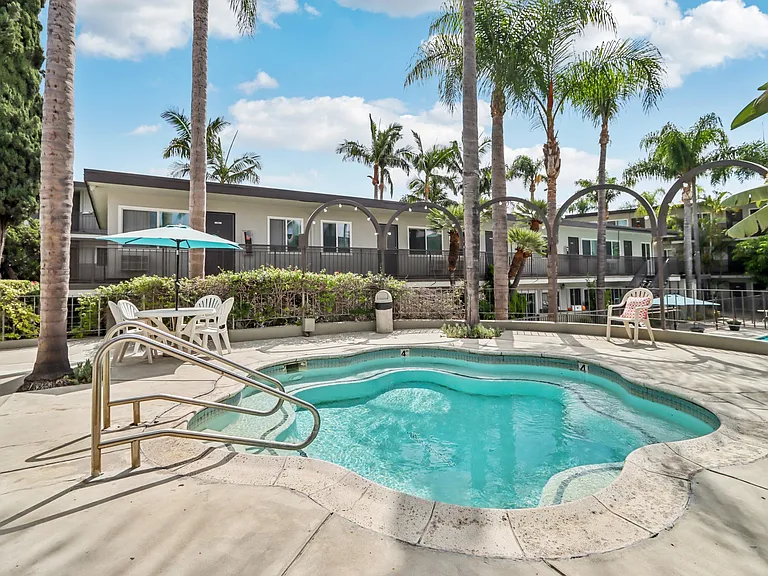 La Habra Hills — Photo 9