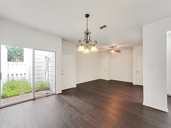 5th image of 4430 Basswood Ln