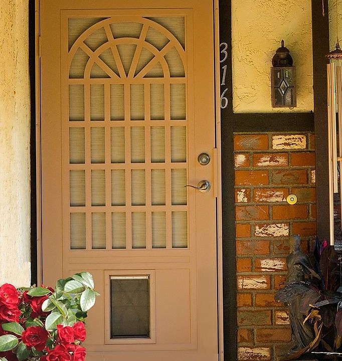 1st image of 316 Dorsey Way
