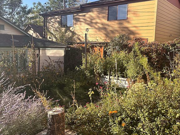 3rd image of 1120 6th St #A