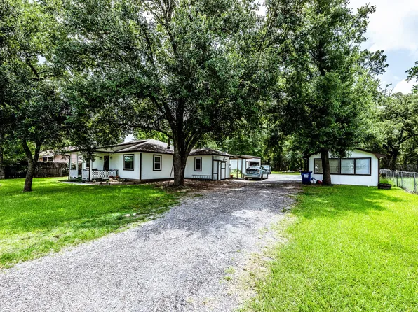 12 Bybee Cir, Huntsville, TX 77320