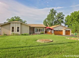 1011 Fortress Dr, McHenry, IL 60050