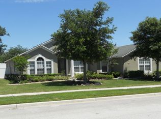 2460 Cedar Knoll Dr, Apopka, FL 32712